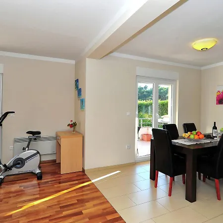 Modern In With Private Swimming Pool * Задар