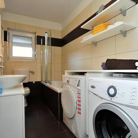 Modern In With Private Swimming Pool Вилла Задар